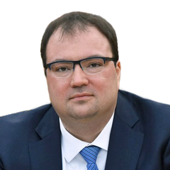 Министр цифрового развития, связи и массовых коммуникаций
